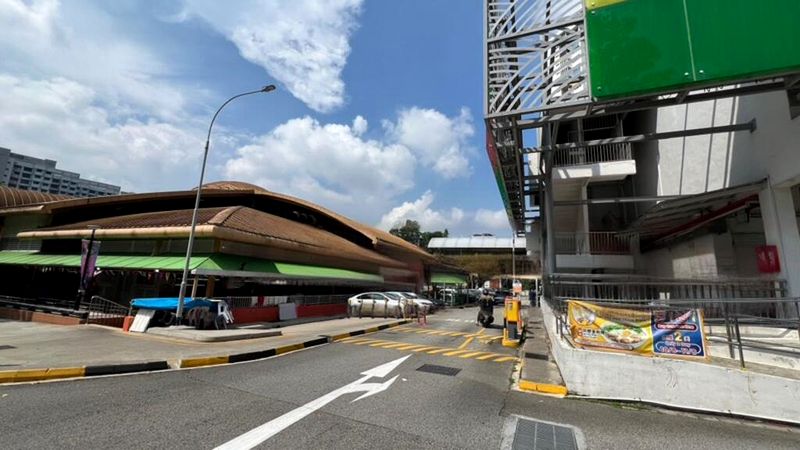 Shop / Shophouse for Sale: 221 Boon Lay Place - Image 2