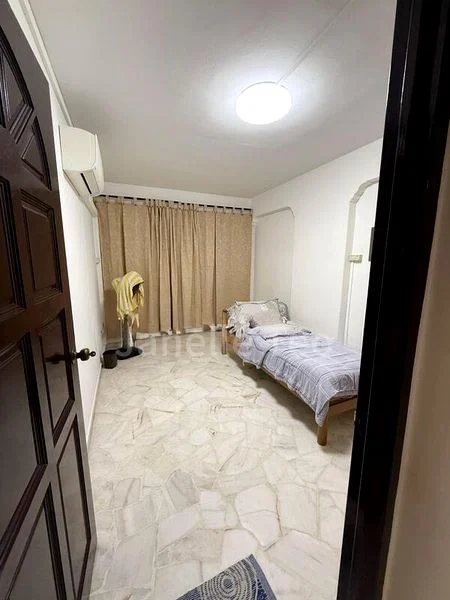 4 Room (4A) HDB for Rent in  132 Choa Chu Kang Avenue 1 - Image 2