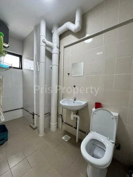 Master Room (HDB) for Rent in  132 Geylang East Avenue 1 - Image 5