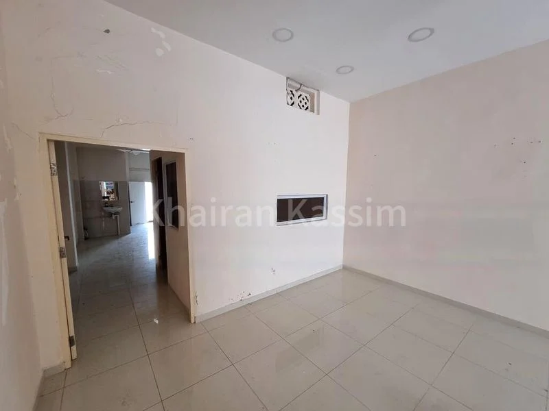 Shop / Shophouse for Sale: Rowell Road - Image 4