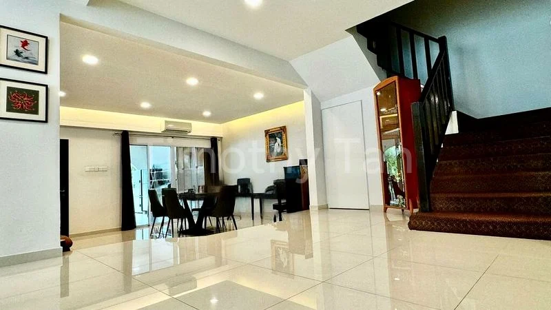 5 Bed Corner Terrace (Landed) for Sale in  Dyson Road - Image 7