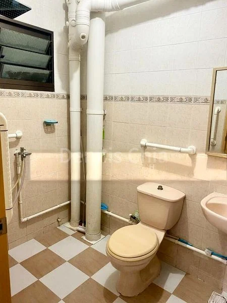 Common Room (HDB) for Rent in  258C Compassvale Road - Image 2