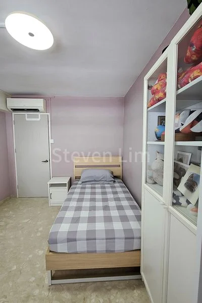 Common Room (HDB) for Rent in  10 Pine Close - Image 1