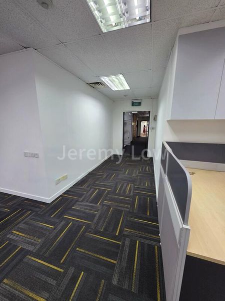 Office for Rent: Tong Eng Building - Image 4