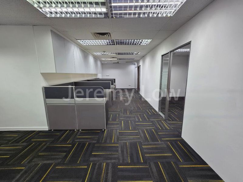 Office for Rent: Tong Eng Building - Image 3