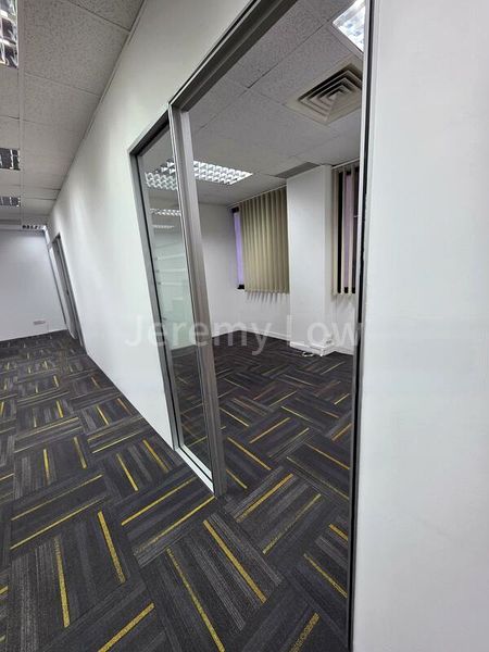 Office for Rent: Tong Eng Building - Image 2