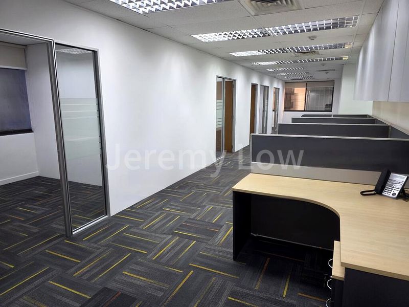 Office for Rent: Tong Eng Building - Image 6