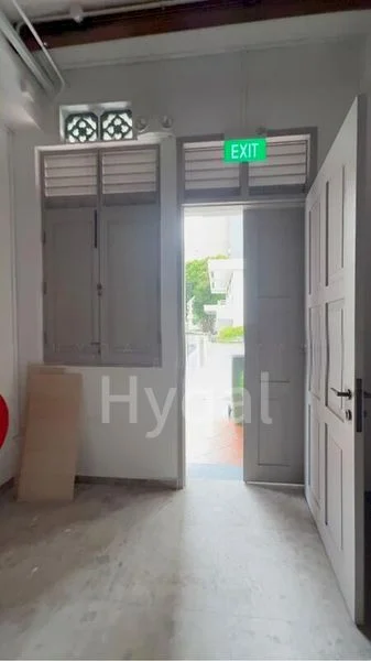 Food & Beverage for Rent: Rowell Road Shop - Image 4
