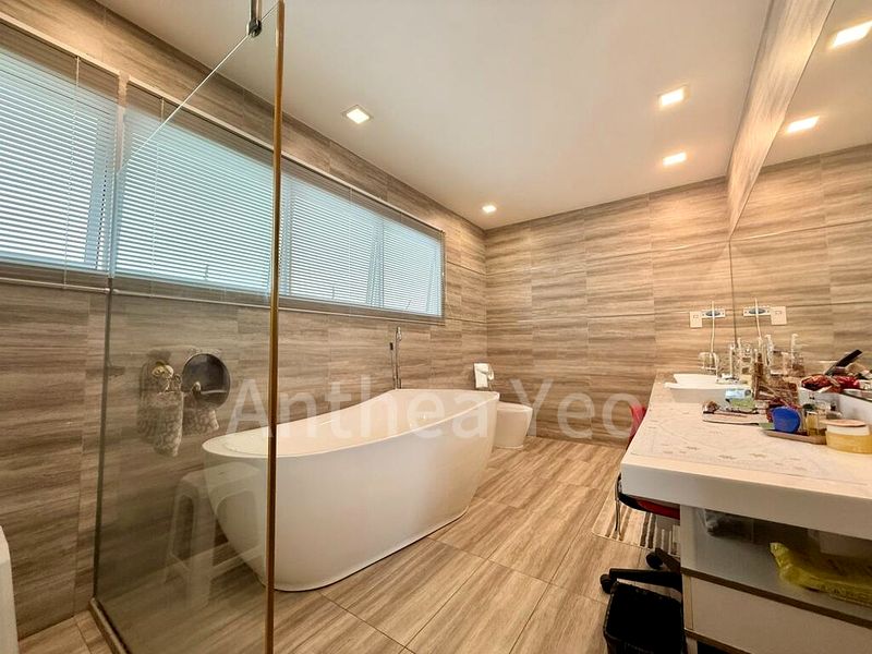 4 Bed Bungalow (Landed) for Sale in  Seletar Springs Condominium - Image 8