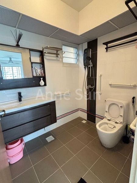 Premium HDB for Sale in  43A Margaret Drive - Image 8