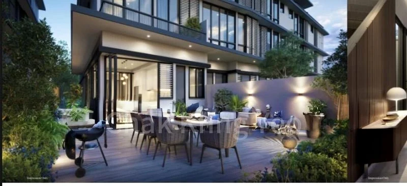 5 Bed Terraced House (Landed) for Sale in  Jalan Loyang Besar - Image 1