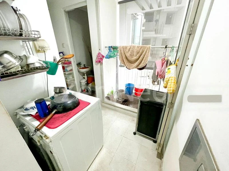 Room (Condo) for Rent in The Quartz - Image 9