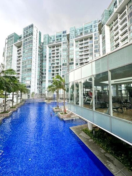 Room (Condo) for Rent in The Quartz - Image 4