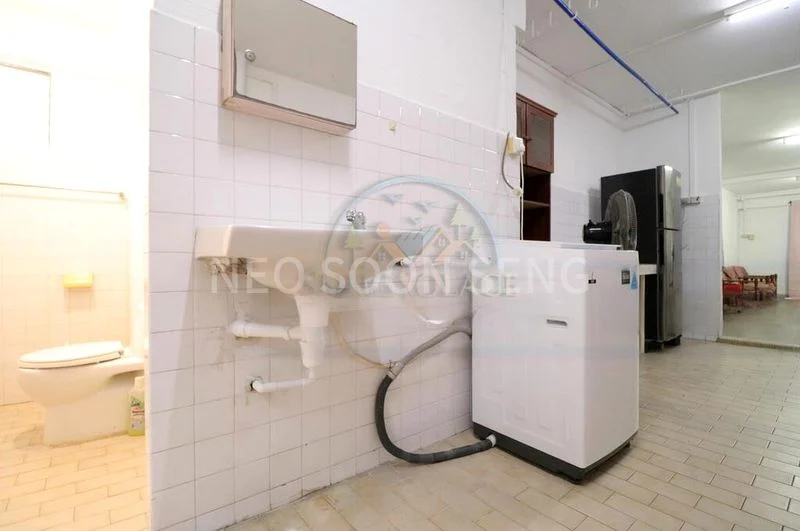 3 Room (3NG) HDB for Rent in  237 Serangoon Avenue 3 - Image 9