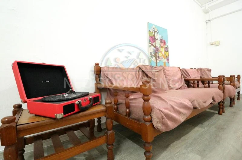 3 Room (3NG) HDB for Rent in  237 Serangoon Avenue 3 - Image 3