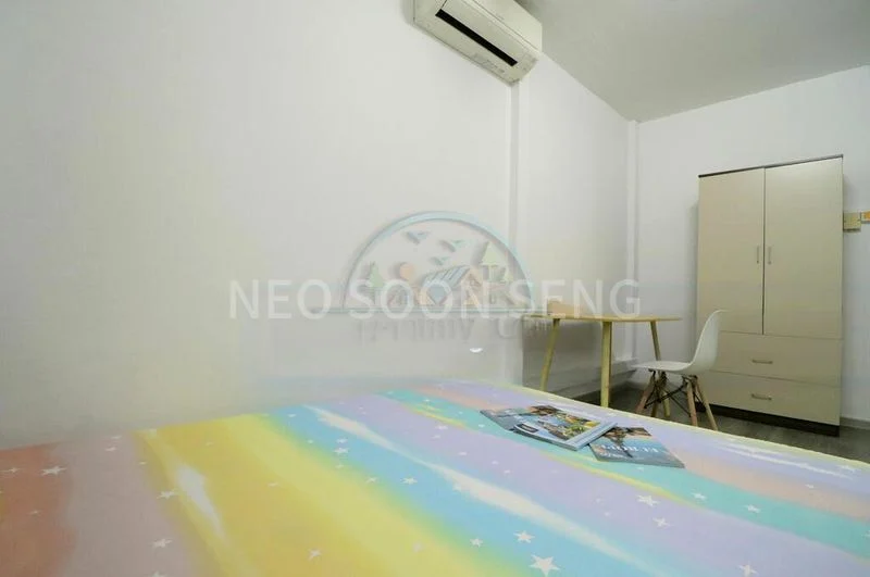 3 Room (3NG) HDB for Rent in  237 Serangoon Avenue 3 - Image 5