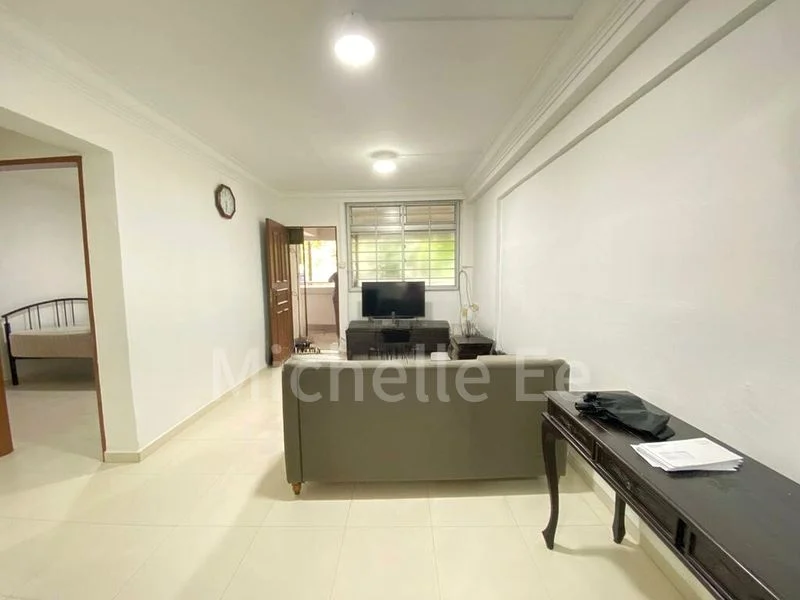 3 Room (3I) HDB for Rent in  333 Bukit Batok Street 32 - Image 1