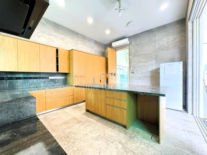 5 Bed Bungalow (Landed) for Sale in  Sembawang Hills Estate - Image 11