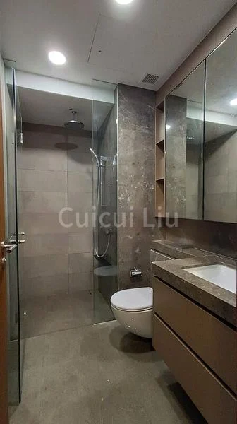 4 Bed Condo for Rent in  Stirling Residences - Image 13