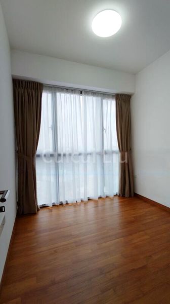 4 Bed Condo for Rent in  Stirling Residences - Image 11