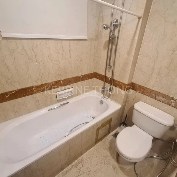 Master Room (Condo) for Rent in  Changi Court - Image 3