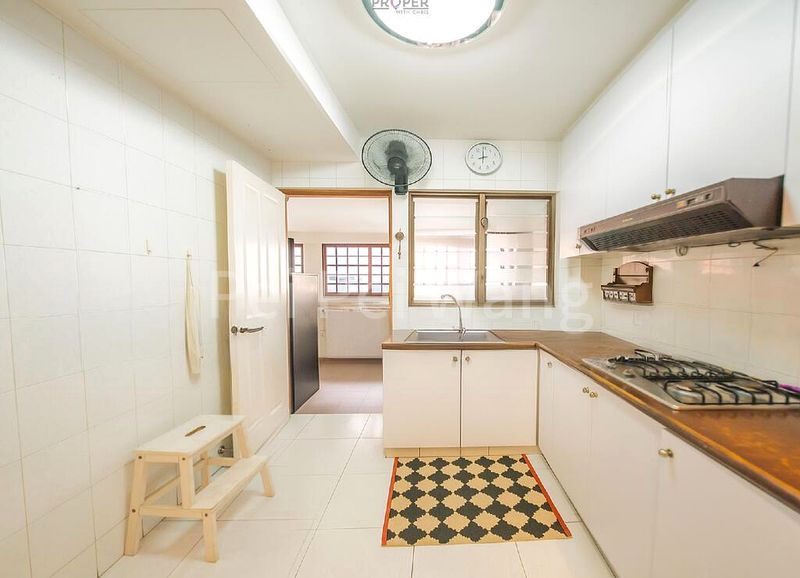 5 Bed Corner Terrace (Landed) for Sale in  Capitol Park - Image 4