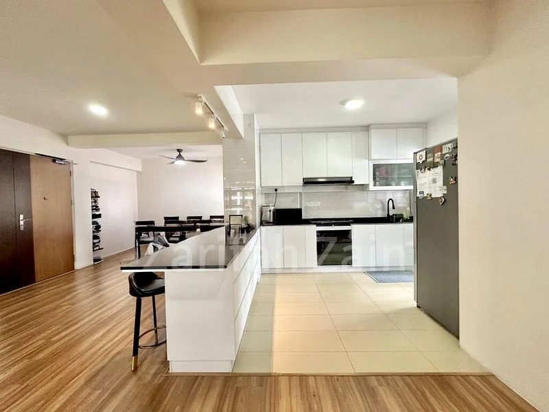 5 Room (5I) HDB for Sale in  409A Northshore Drive - Image 7