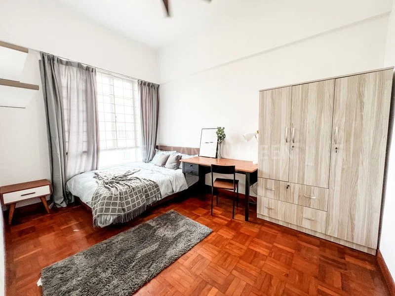 Common Room (Condo) for Rent in  Cavendish Park - Image 2