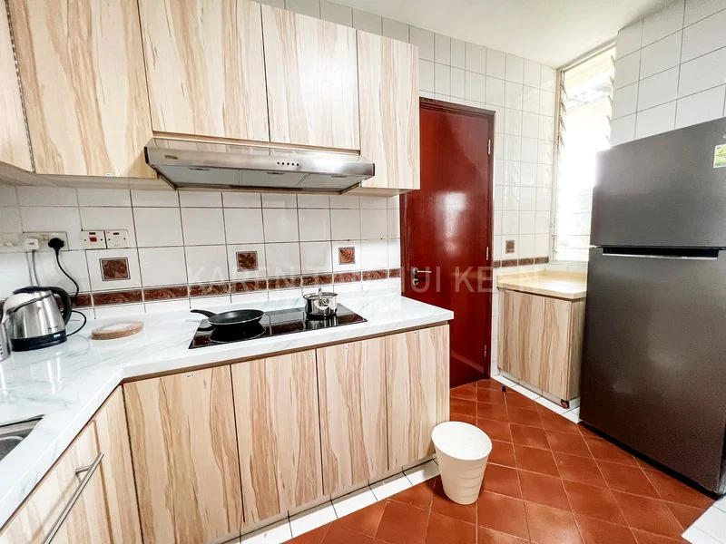 Common Room (Condo) for Rent in  Cavendish Park - Image 6