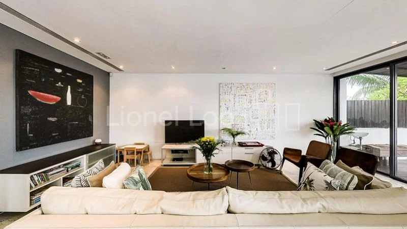 4 Bed Terraced House (Landed) for Sale in The Reef At King's Dock - Image 2