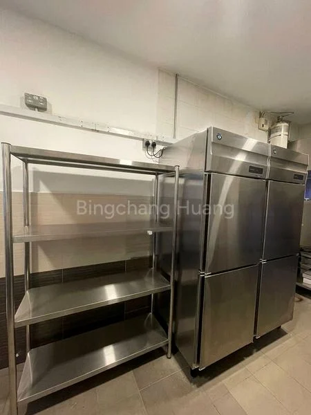 Light Industrial (B1) for Rent: Victory Centre - Image 1