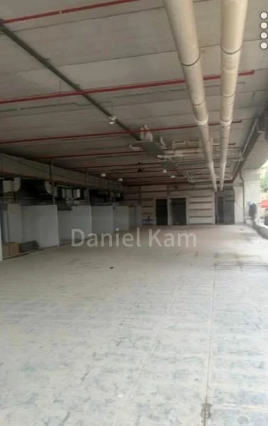Food & Beverage for Rent: Brand-new Industrial canteen with a great human crowd. - Image 2