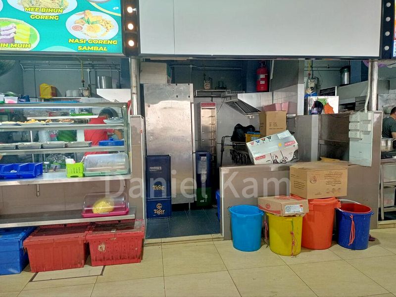 Food & Beverage for Rent: Brand-new Industrial canteen with a great human crowd. - Image 4