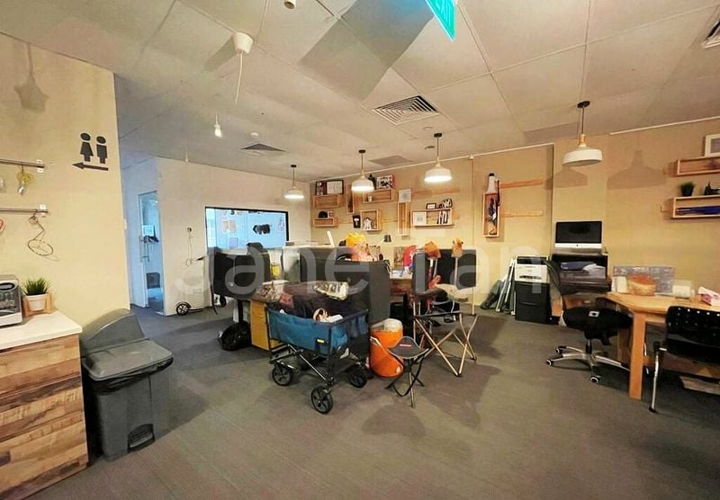 Office for Sale: Tpi Building - Image 1