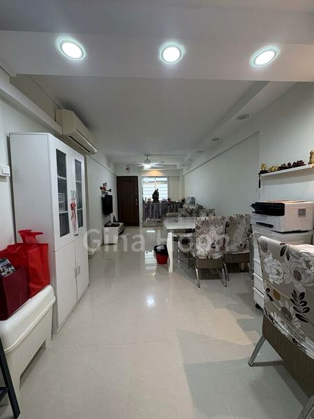 Common Room (HDB) for Rent in  462 Ang Mo Kio Avenue 10 - Image 8