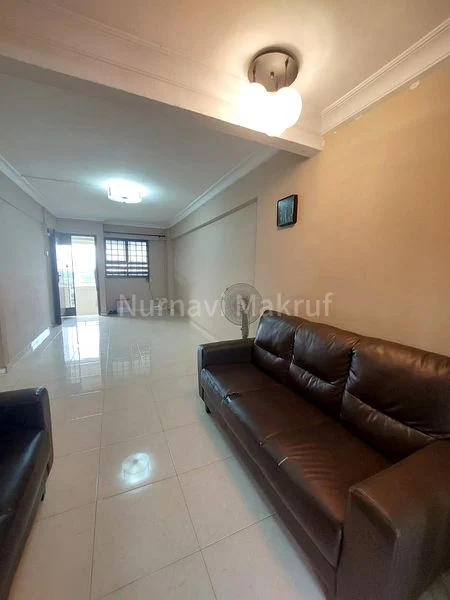 3 Room (3NG) HDB for Sale in  728 Clementi West Street 2 - Image 3