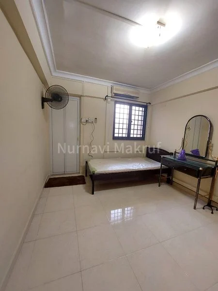 3 Room (3NG) HDB for Sale in  728 Clementi West Street 2 - Image 5