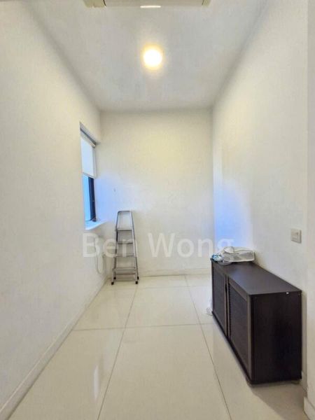 1 Bed Condo for Rent in  D'leedon - Image 7