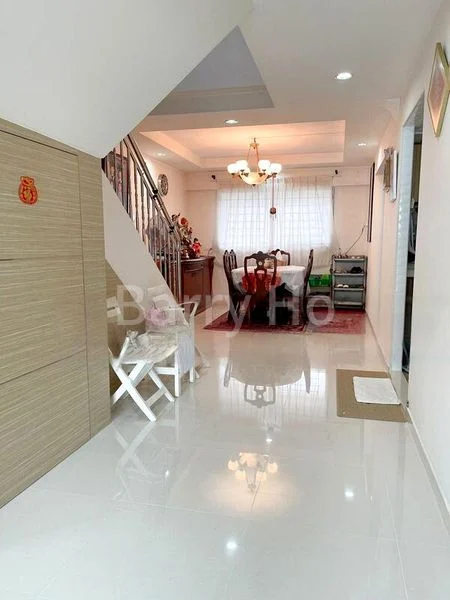 Maisonette HDB for Rent in  101 Gangsa Road - Image 8