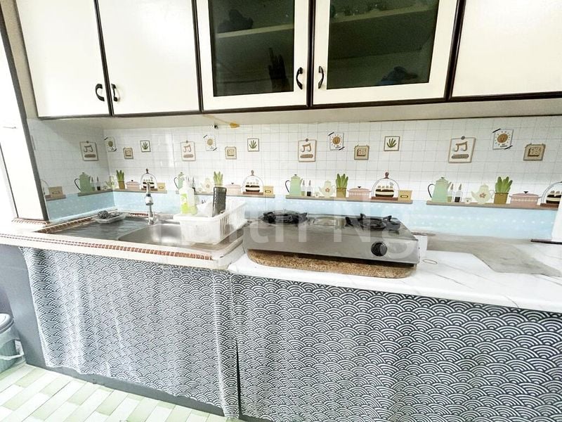 Room (HDB) for Rent in  156 Ang Mo Kio Avenue 4 - Image 4