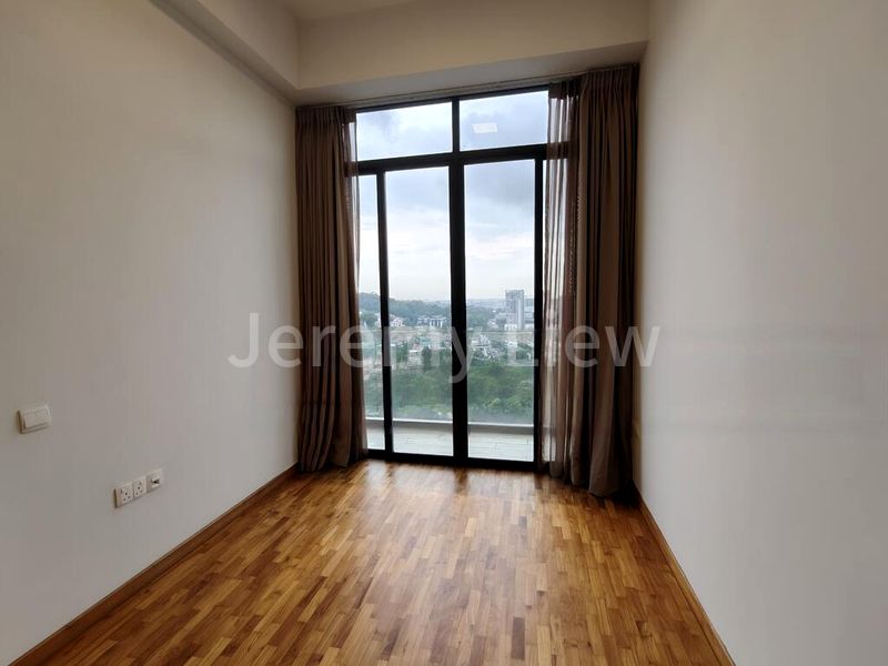 5 Bed Apartment (Condo) for Rent in  Hillion Residences / Hillion Mall - Image 10
