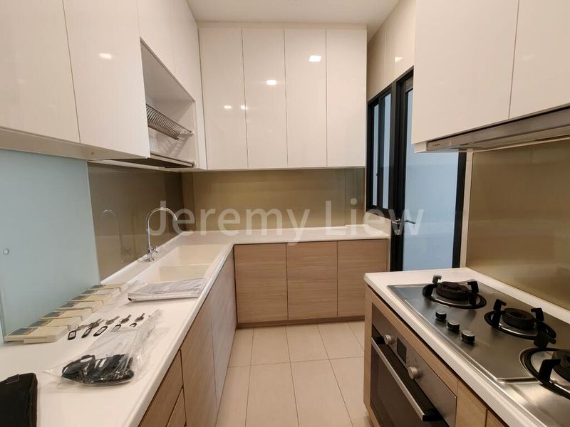 5 Bed Apartment (Condo) for Rent in  Hillion Residences / Hillion Mall - Image 17