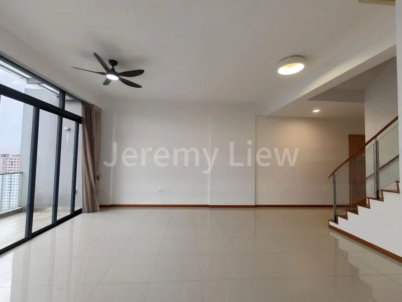 5 Bed Apartment (Condo) for Rent in  Hillion Residences / Hillion Mall - Image 3