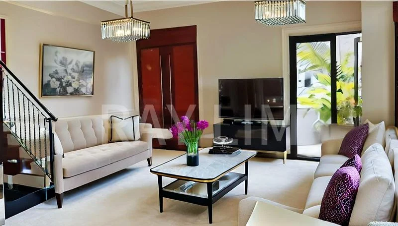 5 Bed Semi-Detached House (Landed) for Rent in  Bukit Villas - Image 1