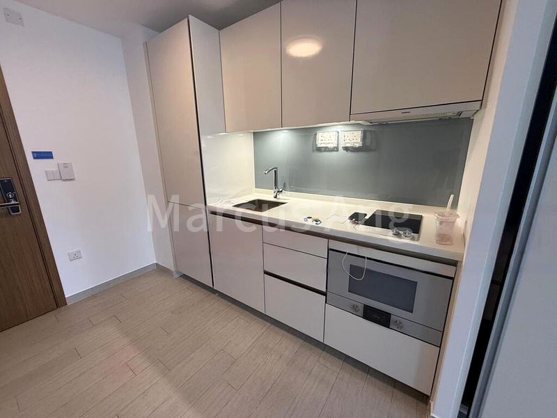 1 Bed Condo for Rent in  UIC Building - Image 3