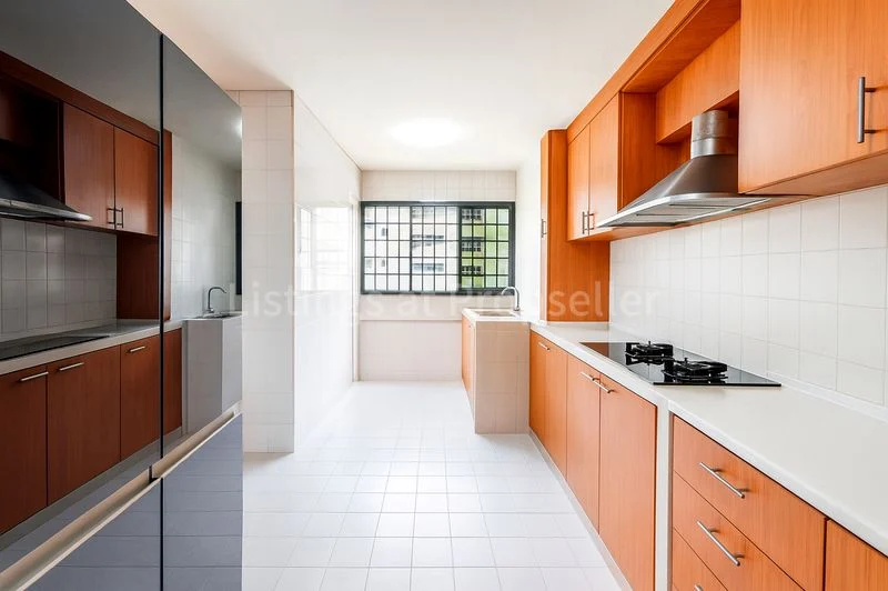 5 Room (5I) HDB for Sale in 213 Yishun Street 21 - Image 4