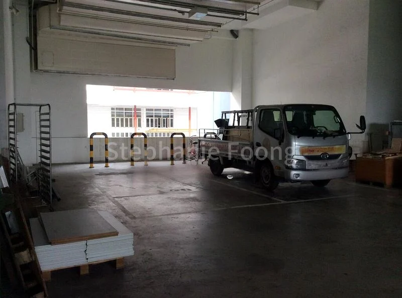 Light Industrial (B1) for Sale: 8B, Admiralty Street - Image 3