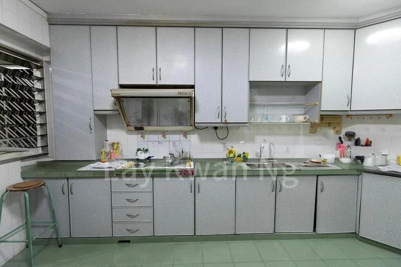 5 Room (5A) HDB for Rent in  416 Woodlands Street 41 - Image 1