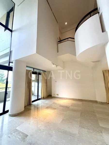3 Bed Condo for Rent in  The Colonnade - Image 2