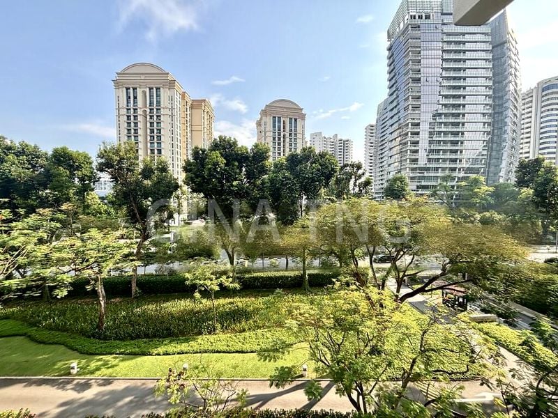 3 Bed Condo for Rent in  The Colonnade - Image 13